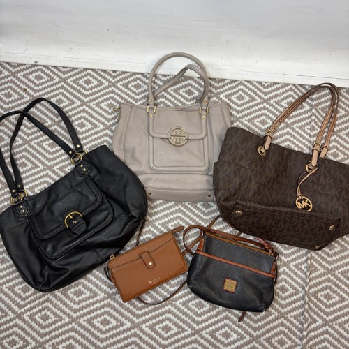 Designer handbag lot - lot, tory