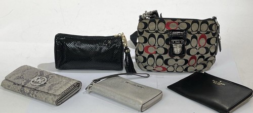 Designer handbag wallet lot - wallet,